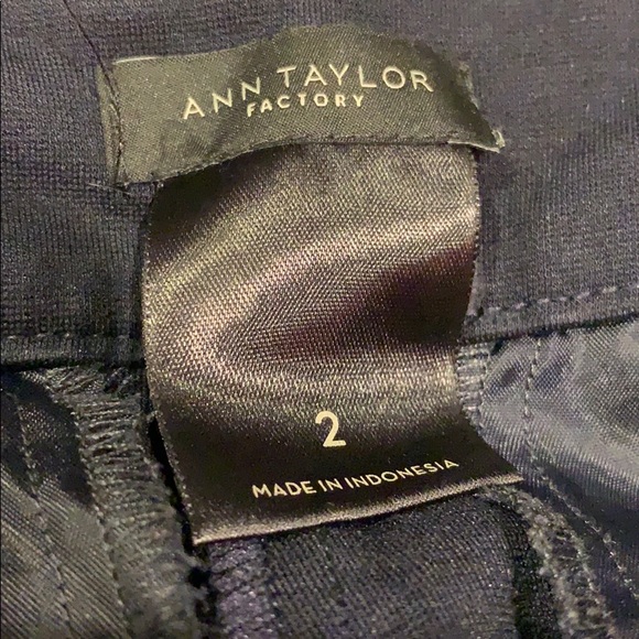 Size 2 pants lot! Banana, Ann T, Express & Gap - Picture 4 of 7